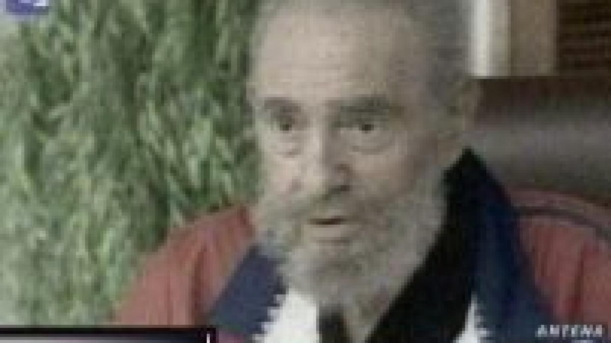 Fidel Castro afirmă că nu se va "agăţa" de putere