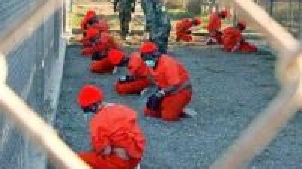 Proteste la şase ani de la deschiderea centrului de detenţie Guantanamo