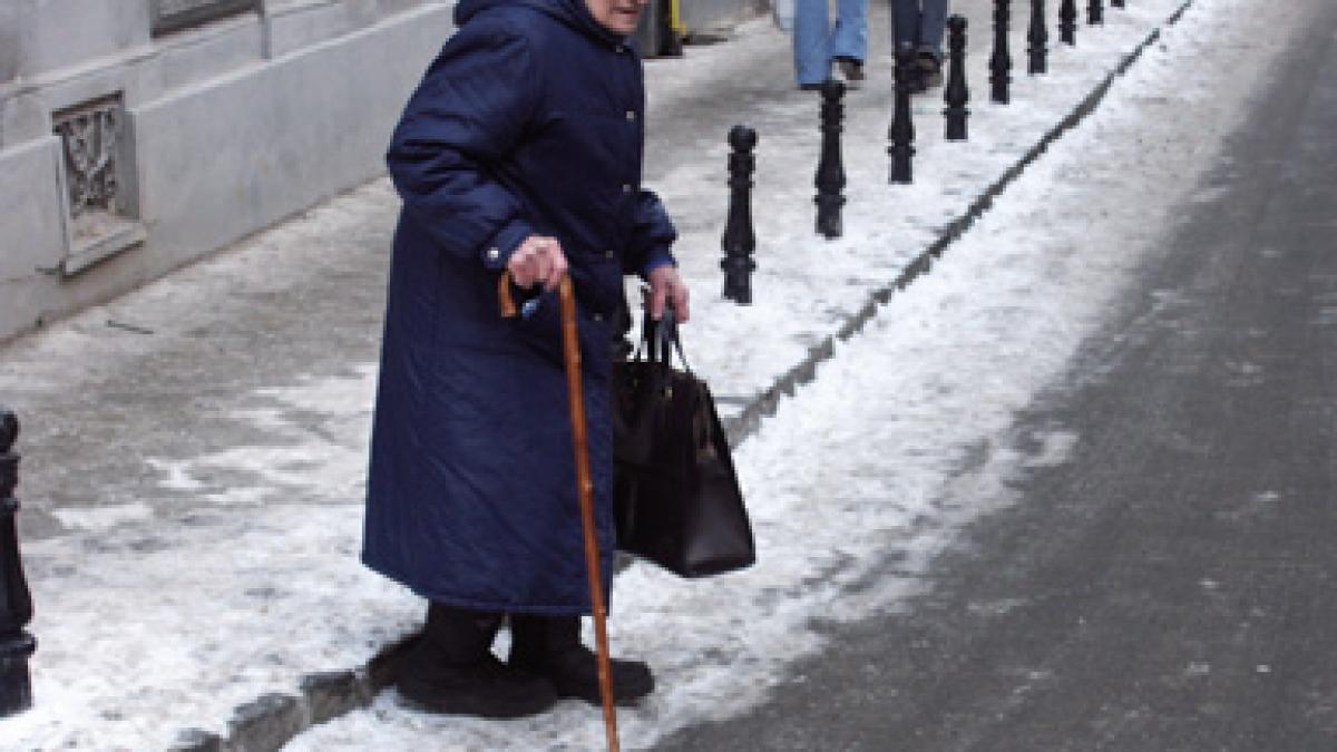 Pensionarii văduvi vor primi din acest an un ajutor lunar