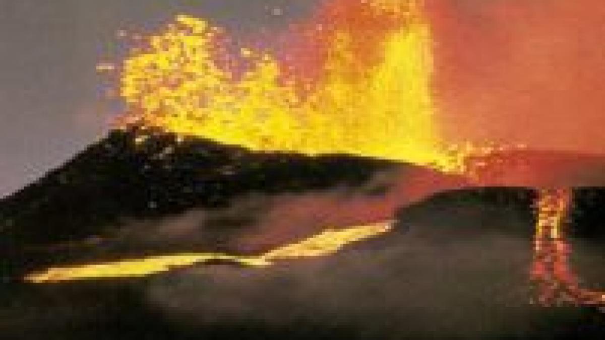 Columbia. 8.000 de oameni evacuaţi din cauza erupţiei unui vulcan