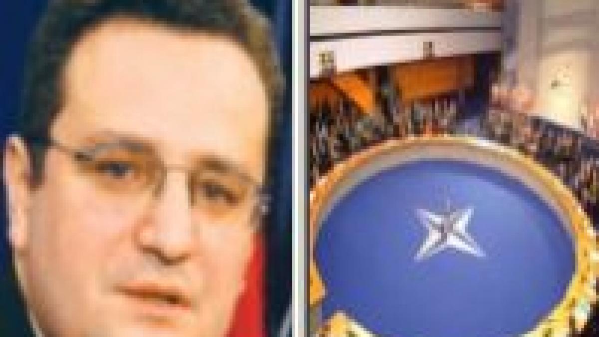 Directorul S.R.I. s-a întâlnit cu oficiali NATO pentru a discuta despre organizarea Summitului