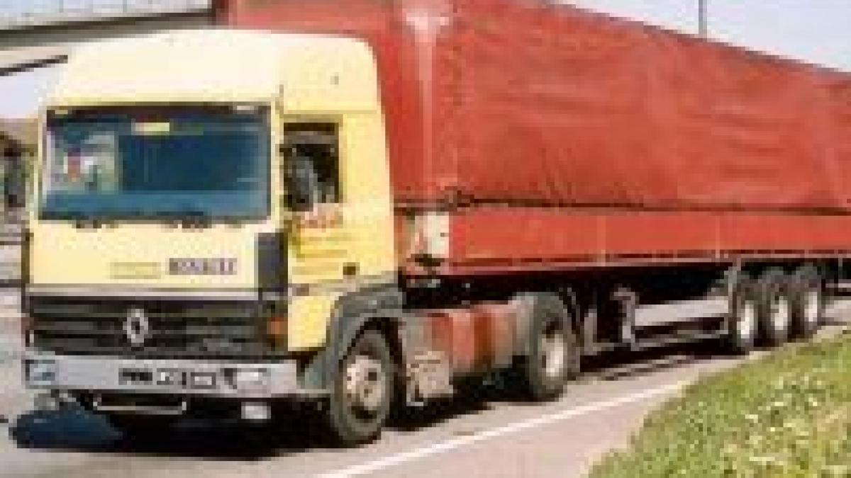 Polonia. Un şofer de camion a murit după ce a aşteptat trei zile la graniţa cu Ucraina