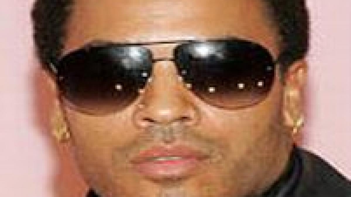 Lenny Kravitz a fost internat din cauza unei bronşite severe