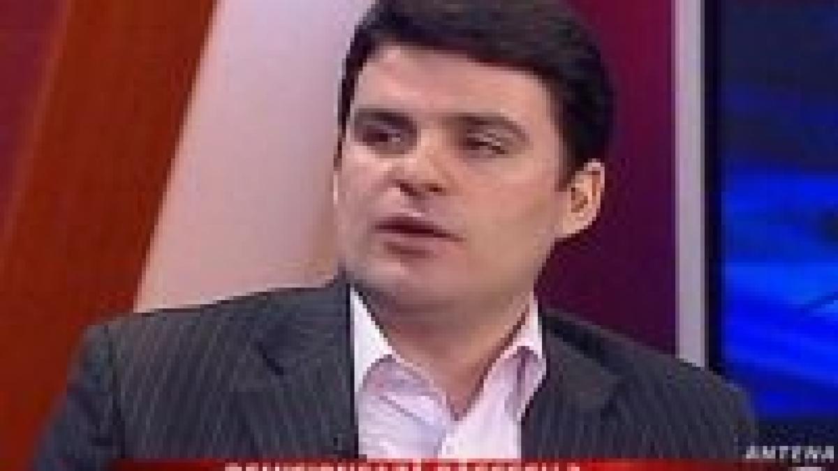 Radu Tudor: O eventuală demisie a lui Băsescu este o ipoteză reală