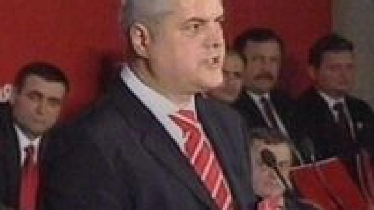 Adrian Năstase revine în conducerea PSD: "Contaţi pe mine!"