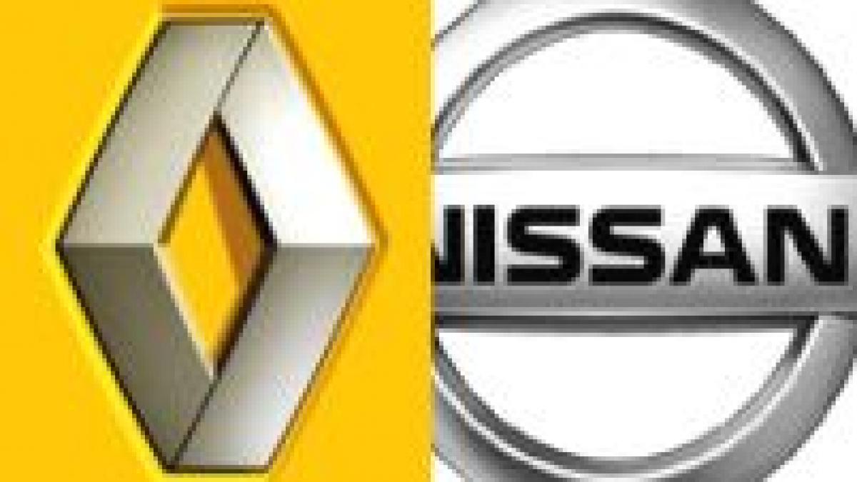 Renault-Nissan cumpără 25% din compania rusească AvtoVAZ