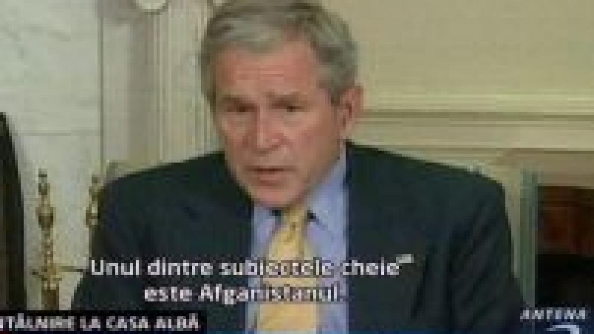 George Bush a discutat cu secretarul general al NATO agenda Summitului de la Bucureşti <font color=red>(VIDEO)</font>