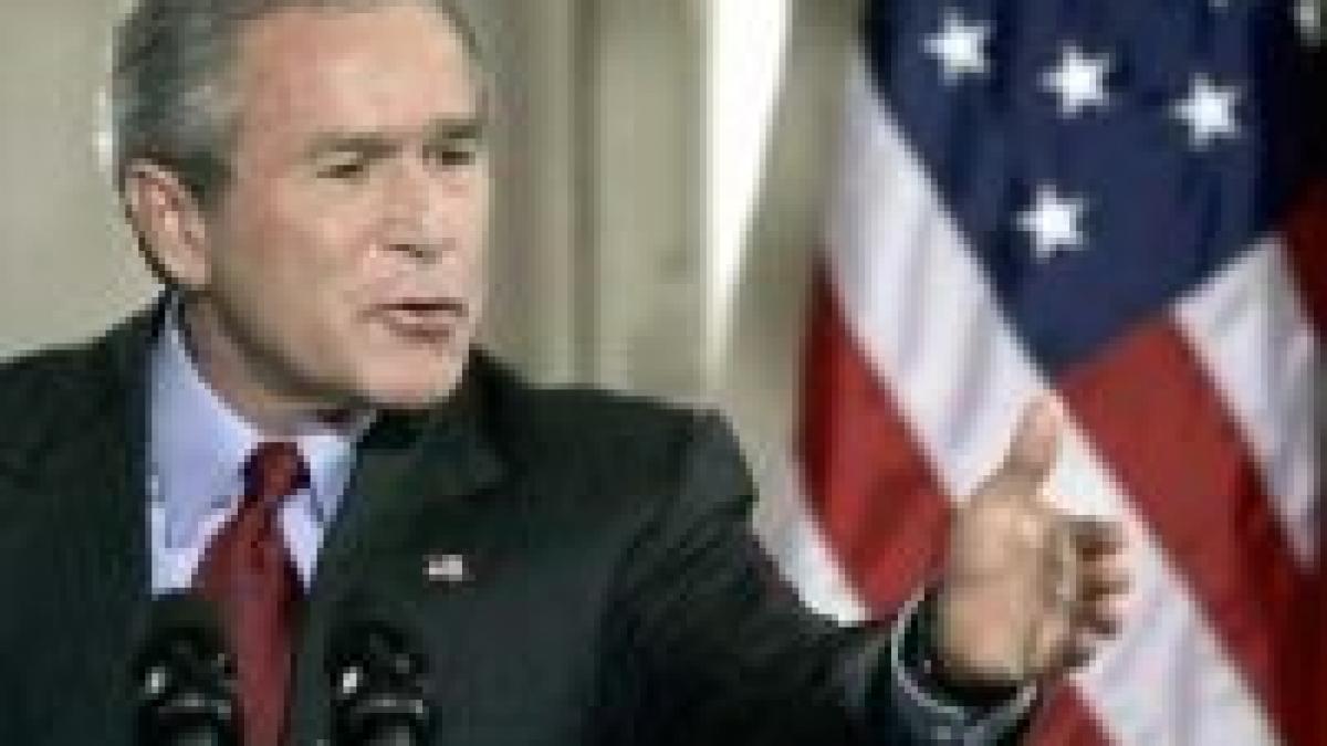 Bush va folosi summitul din România pentru a solicita noi trupe în Afganistan 