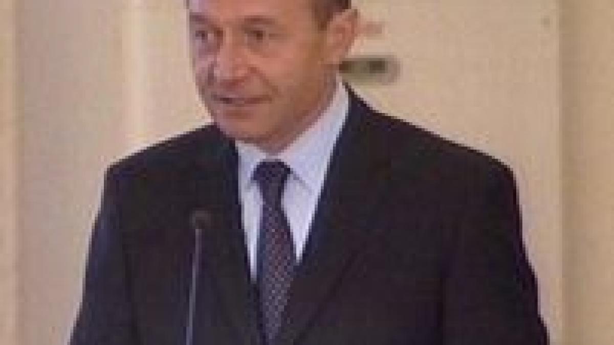 Traian Băsescu: Legea uninominalului a fost promulgată