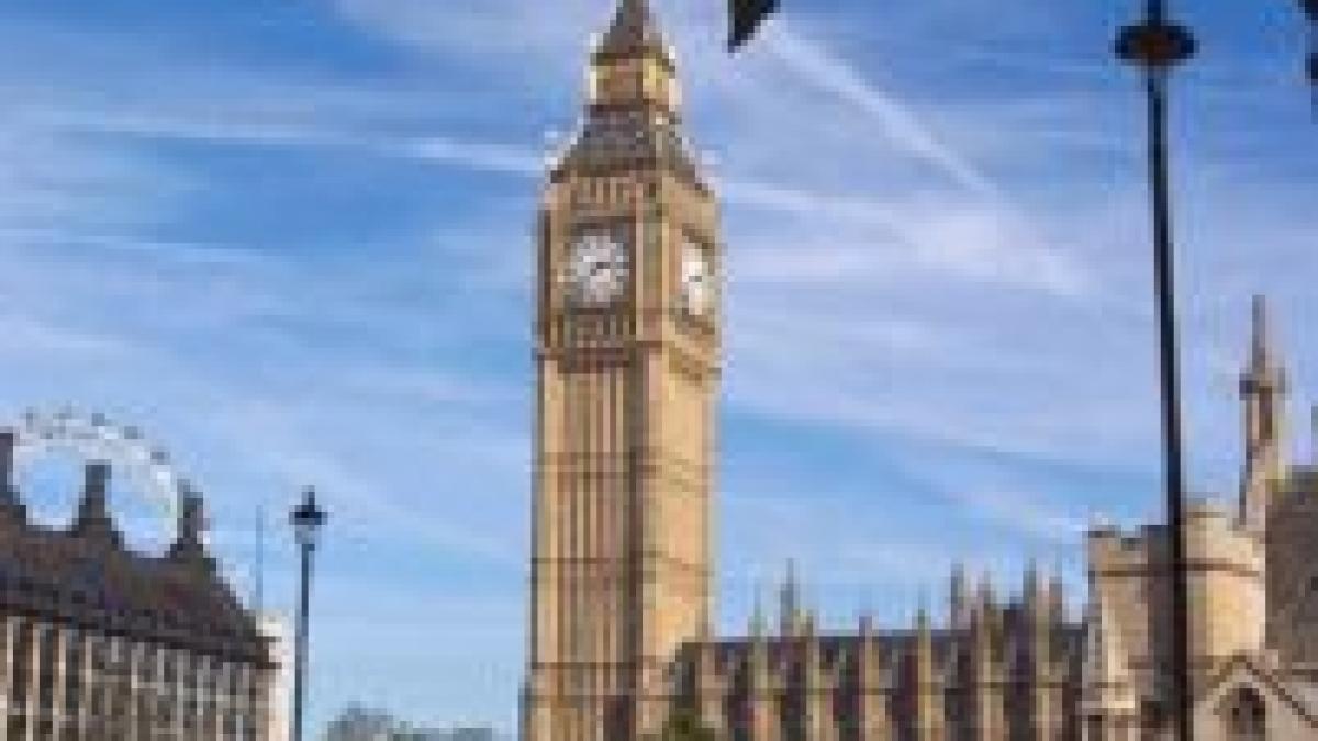 Unde mergem în vacanţă: Londra e scump, Bruxellesul plicticos...