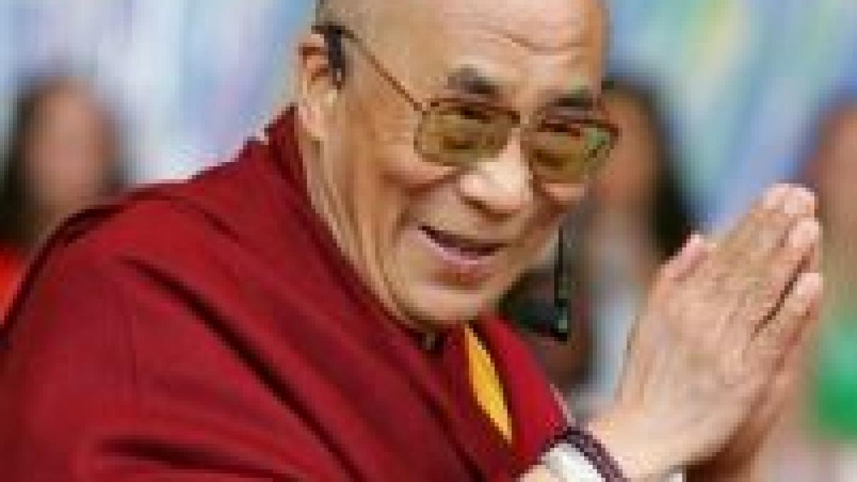 Dalai Lama ameninţă că se retrage, dacă adepţii săi continuă violenţele în Tibet