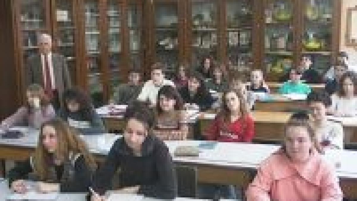 Subiectele de BAC la matematică nu corespund cu programa şcolară 