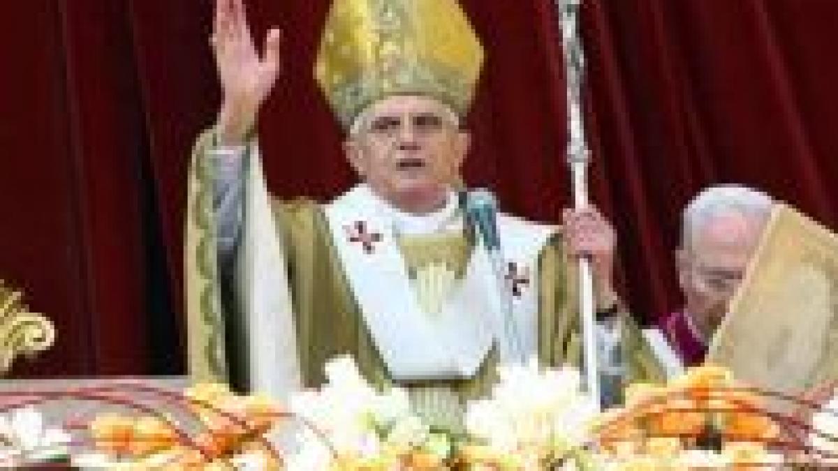 Creştinii romano-catolici şi protestanţi sărbătoresc Învierea Domnului