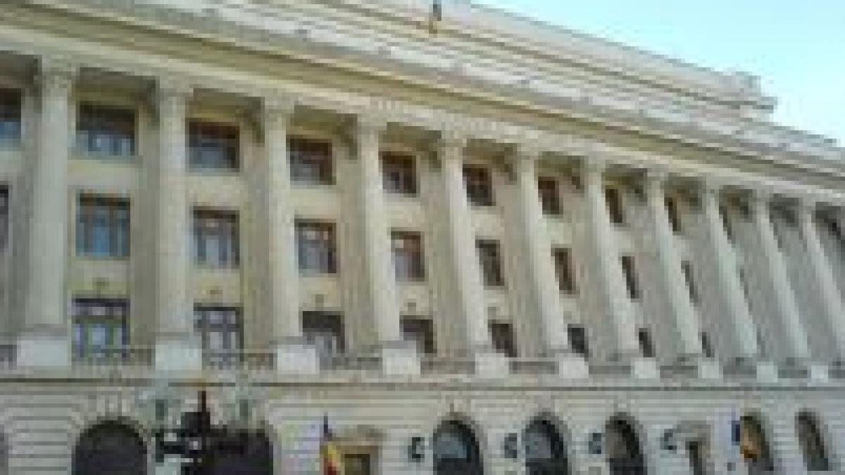 BNR ar putea majora dobânda de referinţă cu 0.5%