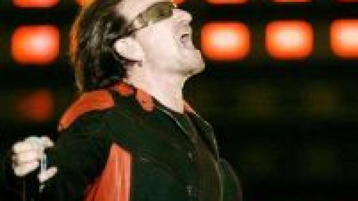 U2 a semnat un contract pe 12 ani cu Live Nation