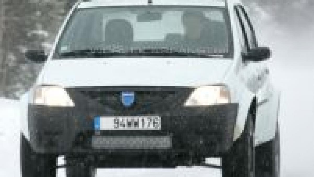 Primele fotografii cu viitorul SUV de la Dacia <font color=red>(FOTO)</font>