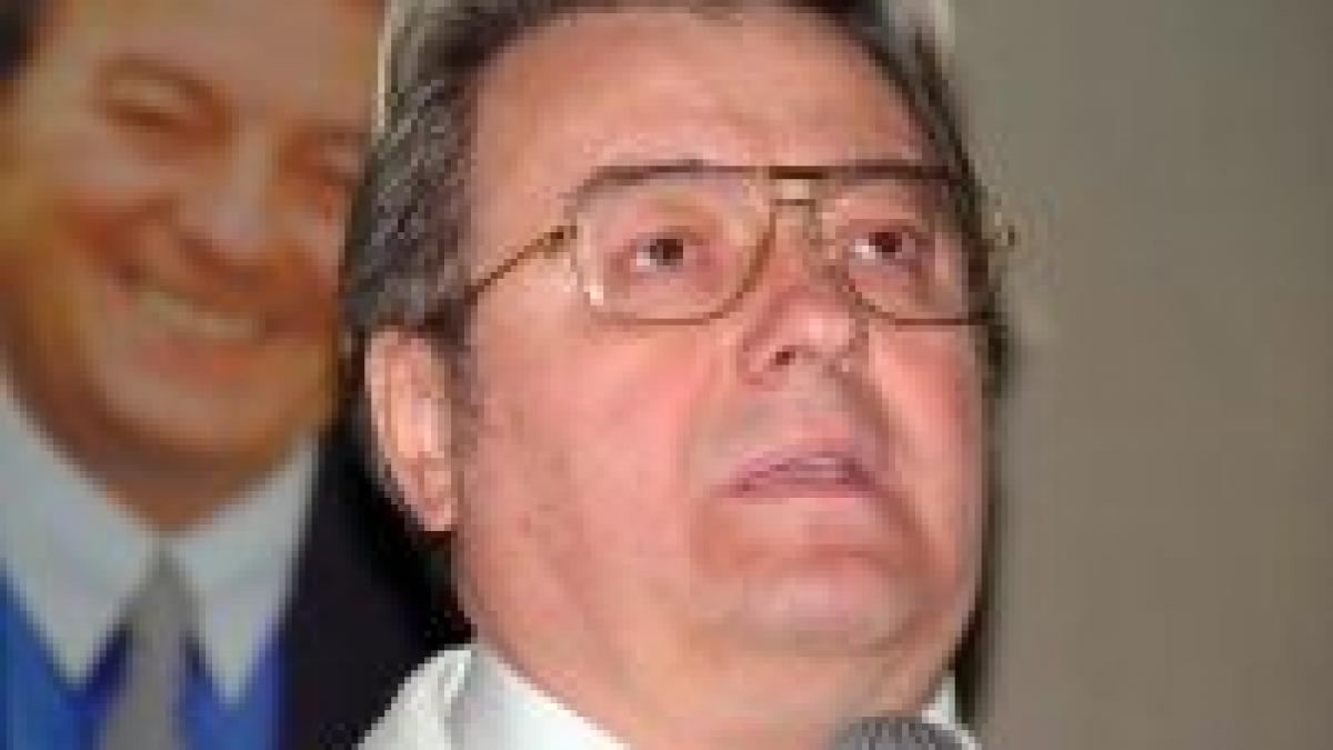 Maşina lui Vadim Tudor, implicată într-un accident rutier  