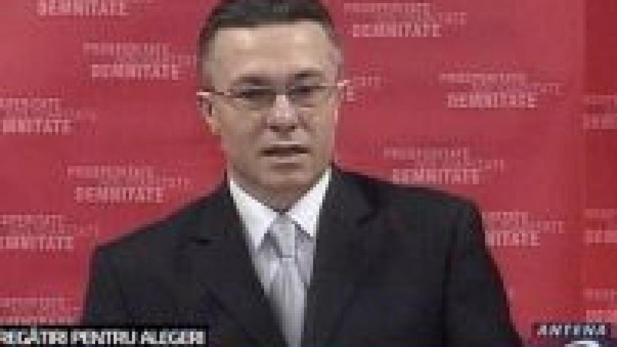 Cristian Diaconescu cere demisia lui Adrian Cioroianu <font color=red>(VIDEO)</font>