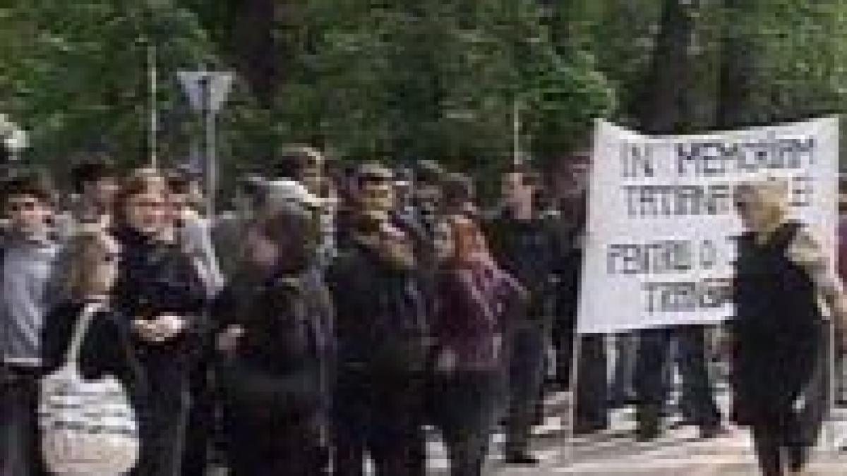 Bucureşti. Marş al tăcerii în memoria studentei lovite mortal pe o trecere de pietoni <font color=red>(VIDEO)</font>