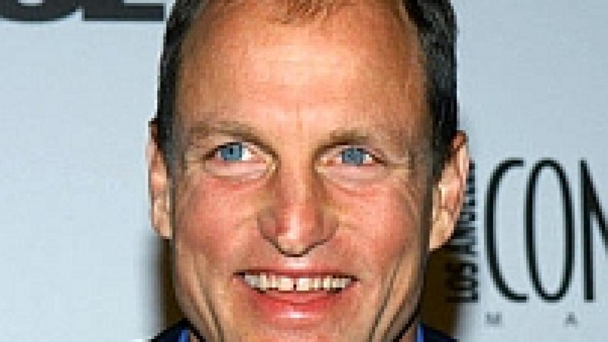 Woody Harrelson, încântat de ghiveciul de legume românesc <font color=red>(VIDEO)</font>