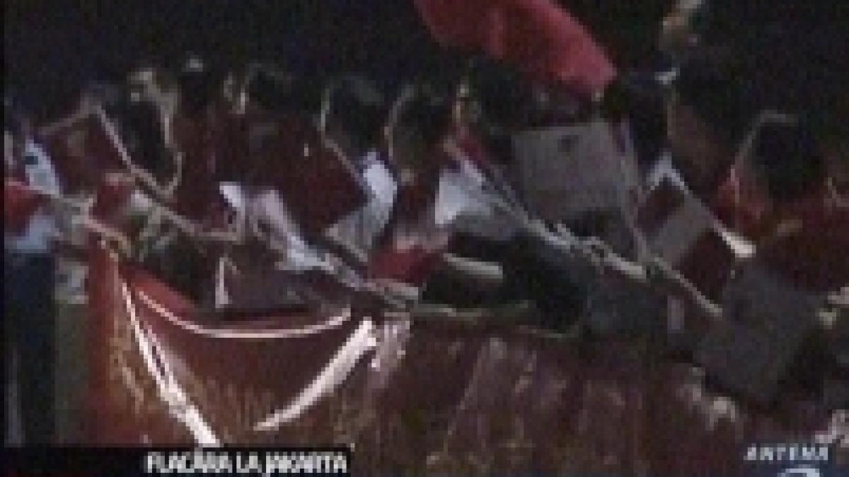 Flacăra olimpică a sosit în Indonezia. Manifestaţie protibetană, dispersată la Jakarta