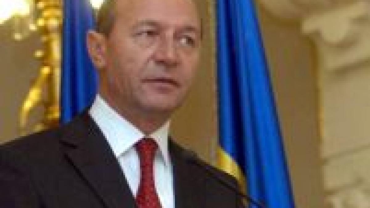 Băsescu. Pentru etnia rromă ?mersul la şcoală nu este o prioritate?