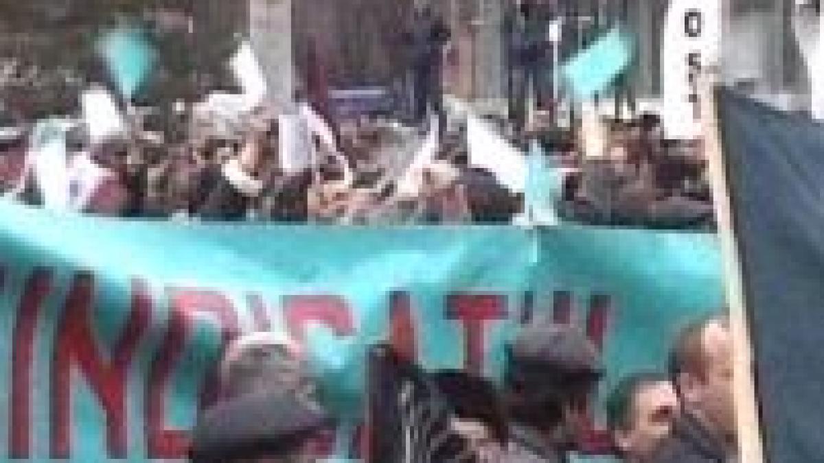 Sindicaliştii de la Mittal au organizat un miting de protest de 1 mai