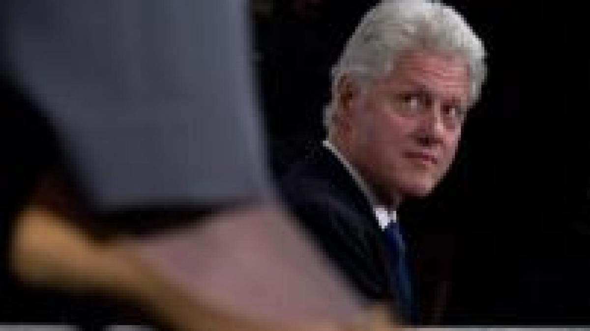 Bill Clinton evită reflectoarele din campania electorală a lui Hillary