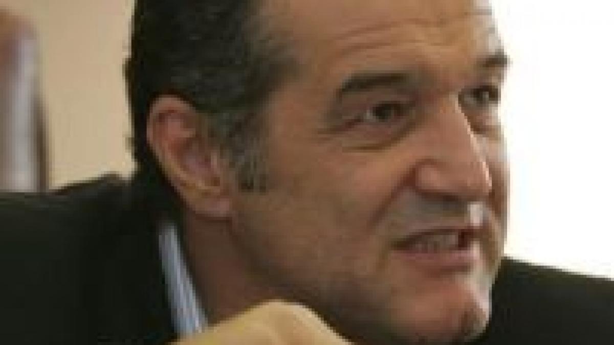 Gigi Becali şi Anton Doboş, urmăriţi penal de DNA pentru dare şi luare de mită