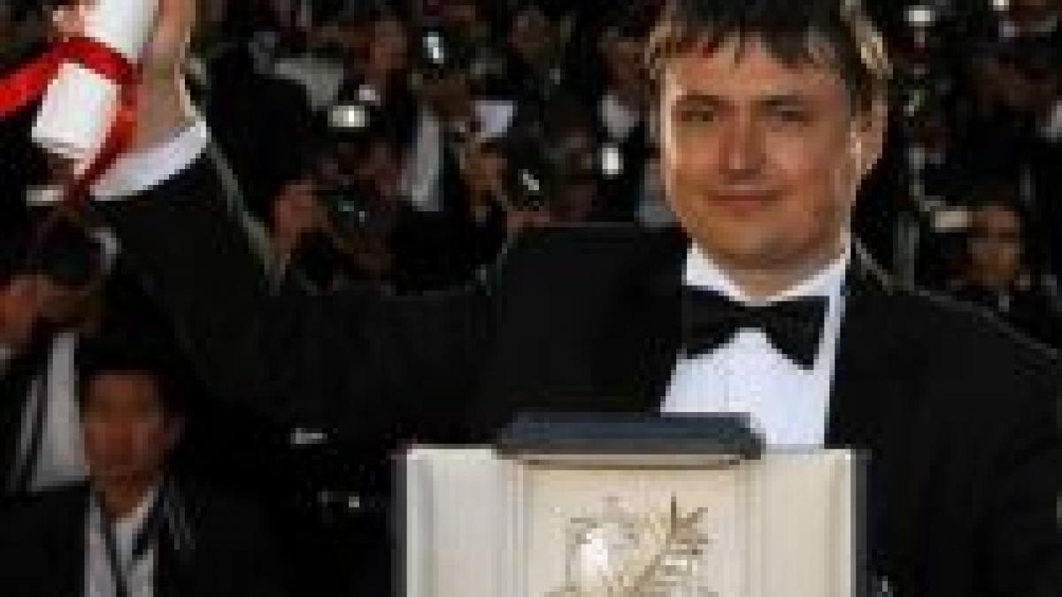 Cristian Mungiu şi Mircea Cărtărescu, printre laureaţii Premiilor Naţionale pentru Arte