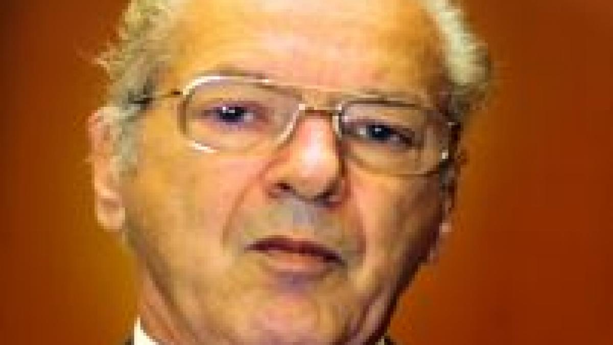 Lucian Bolcaş (PRM): Încă cinci ani cu Traian Băsescu înseamnă dictatură