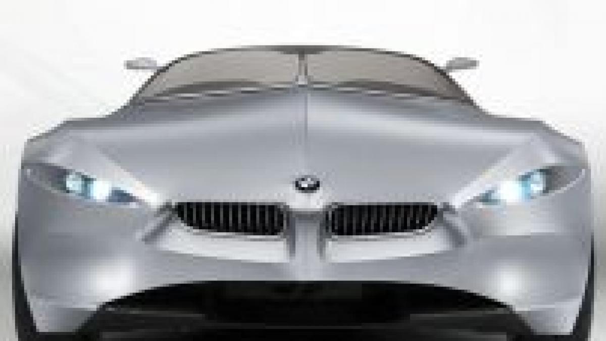 BMW a prezentat automobilul din materiale textile <font color=red>(FOTO&VIDEO)</font>