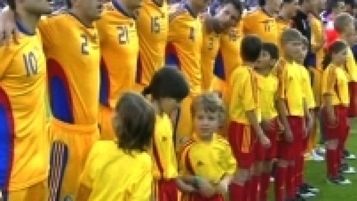 <font color=red>?Deşteaptă-te, române!?</font> Să cântăm imnul împreună cu ?tricolorii?! <font color=red>(VIDEO)</font>