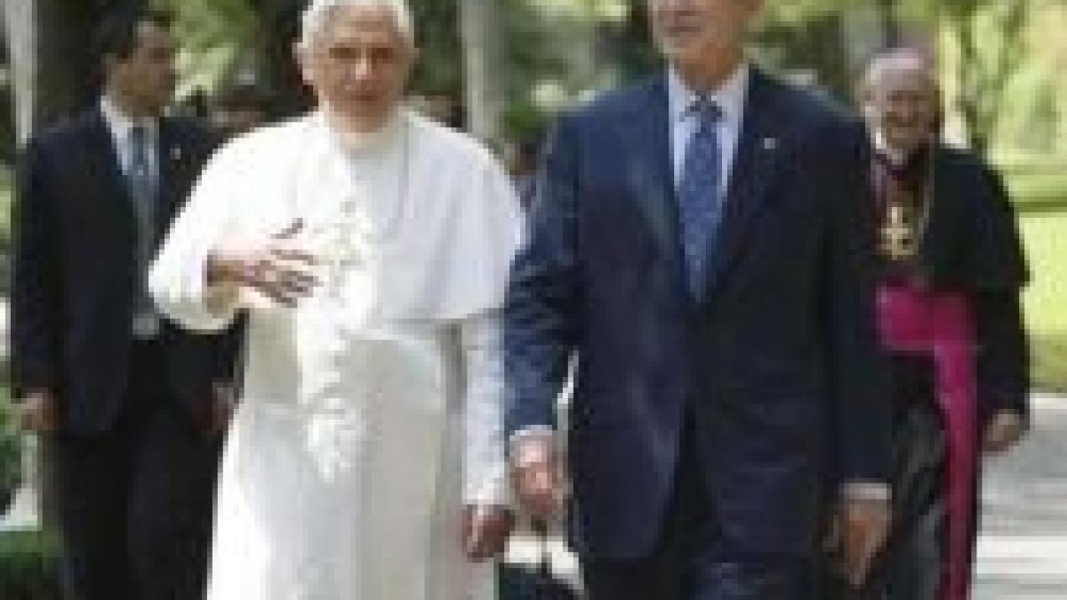 George Bush s-a întâlnit la Vatican cu Papa Benedict al XVI-lea