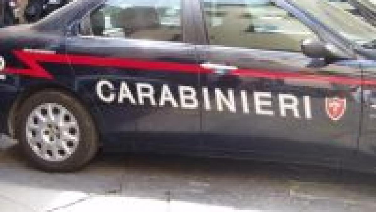 Italia. Româncă spitalizată în stare gravă după ce uşa apartamentului a fost incendiată