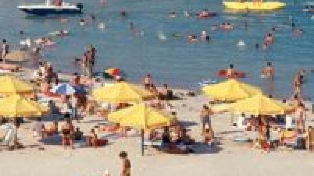 Sute de poliţişti din toată ţara vor asigura paza suplimentară a turiştilor de pe litoral