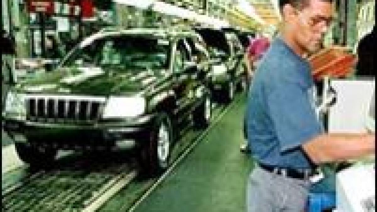 Efectele crizei economice: producătorii americani de maşini înregistrează scăderi masive ale vânzărilor 