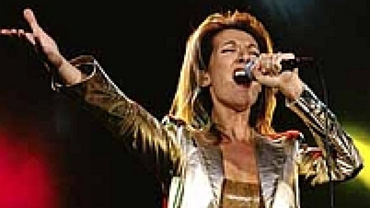 Total Guitar: Celine Dion, autoarea celui mai prost cover din istoria muzicii