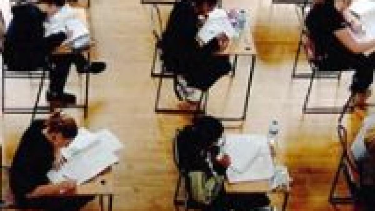 Ministerul Educaţiei a sesizat DNA în cazul banilor de protocol de la Bac