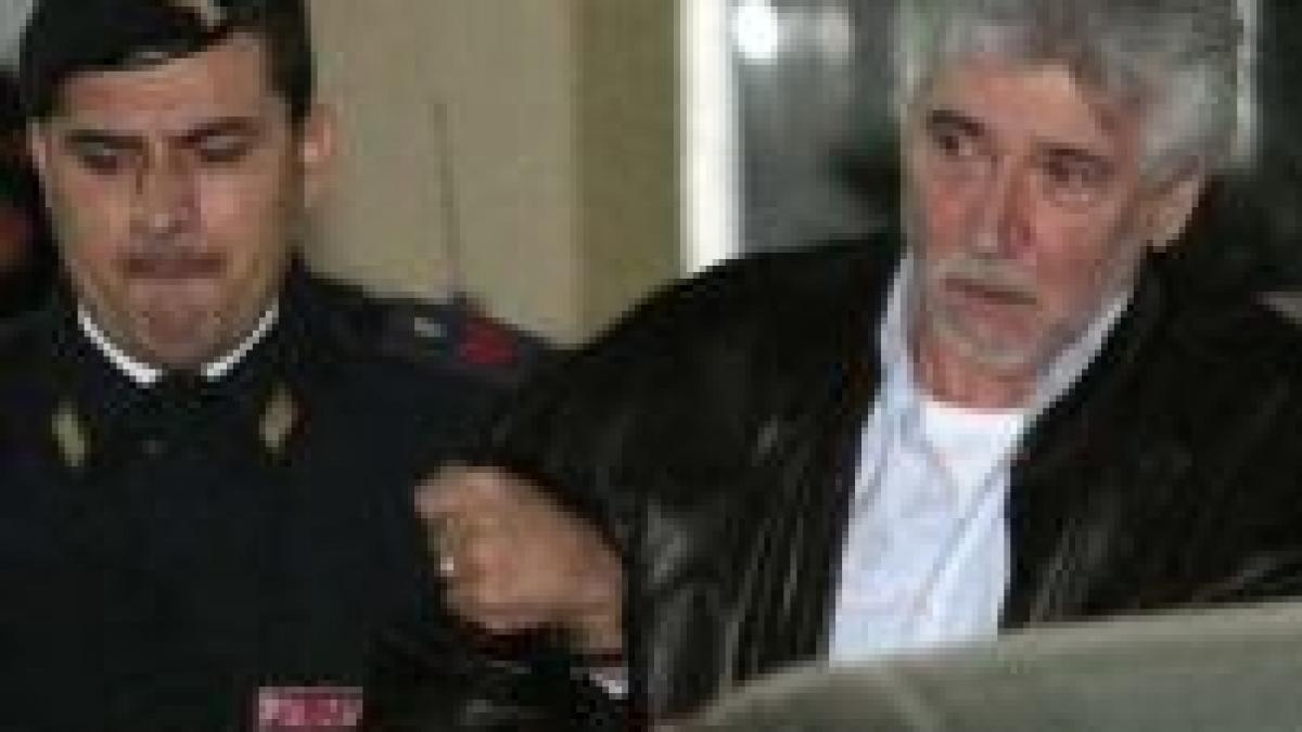 Decalogul unui mafiot: poruncile pe care un soldat din Cosa Nostra nu trebuie să le încalce