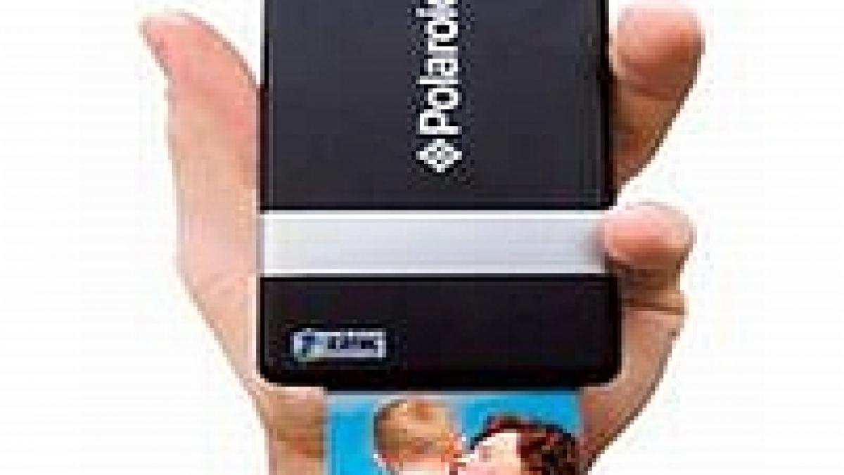 PoGo, noua imprimantă mobilă de la Polaroid pentru poze de pe telefon sau camera foto