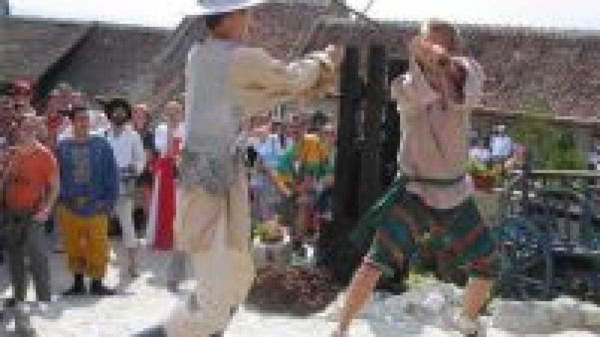 Râşnov. Atelierul de Artă Medievală reînvie lumea Evului Mediu