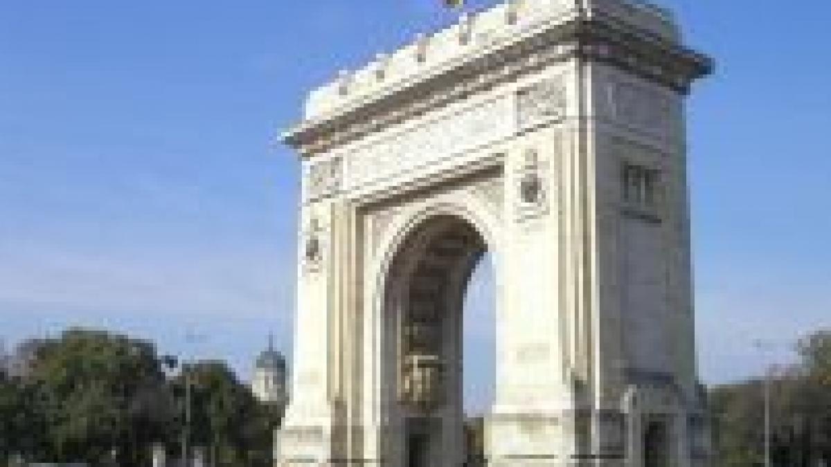 Arcul de Triumf, azi renovat, mâine abandonat: Lucrările de restaurare se suspendă