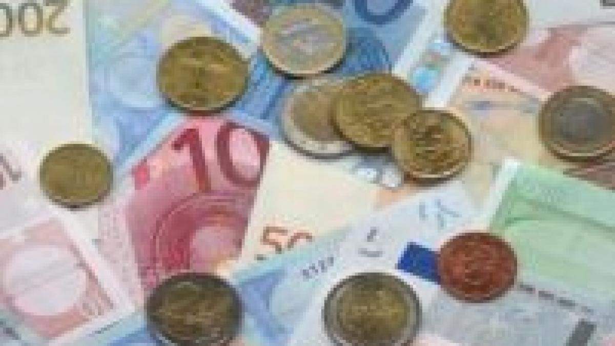 Leul continuă aprecierea faţă de euro. 1 euro = 3,5171 lei