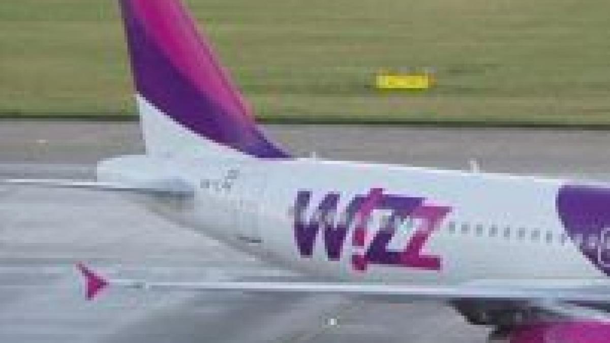 Conducerea aeroportului Băneasa vrea să reclame Wizz Air pentru întârzierile frecvente