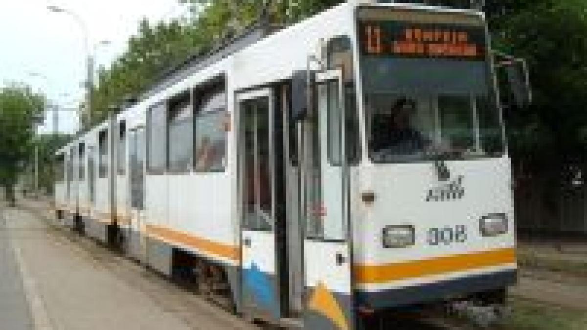 Tramvaiele liniei 11 revin pe traseul normal, începând de sâmbătă