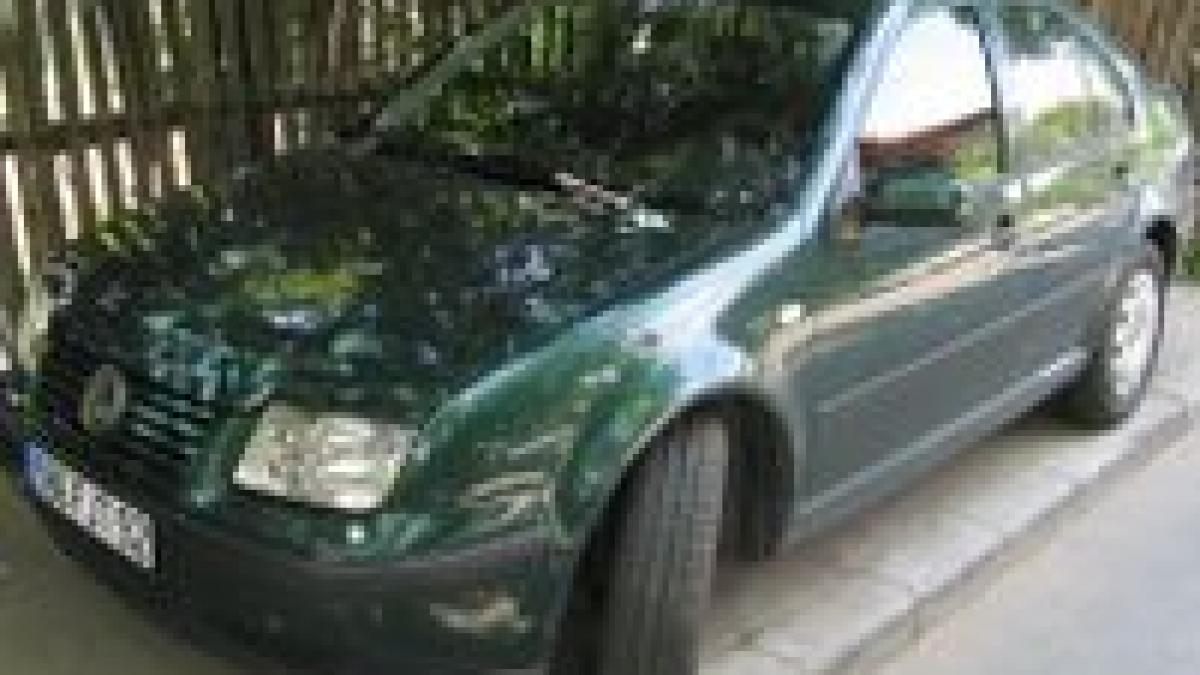 Taxa de poluare, cauza scăderii vânzărilor auto în primele luni ale anului 2008