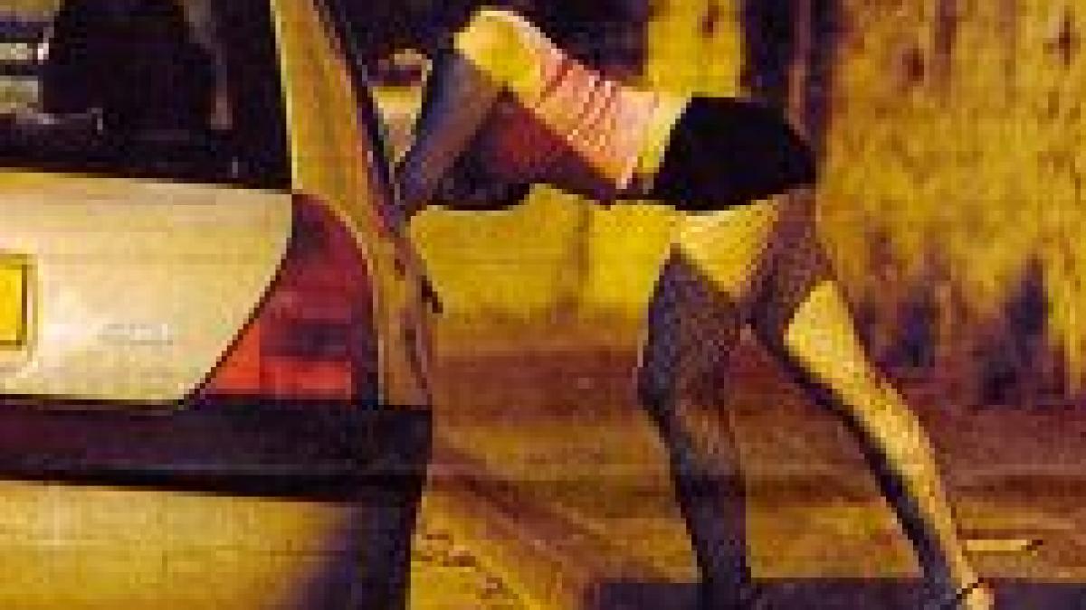 Prostituată de 14 ani, infectată cu HIV, însărcinată în luna a opta. Nu se ştie cine este tatăl