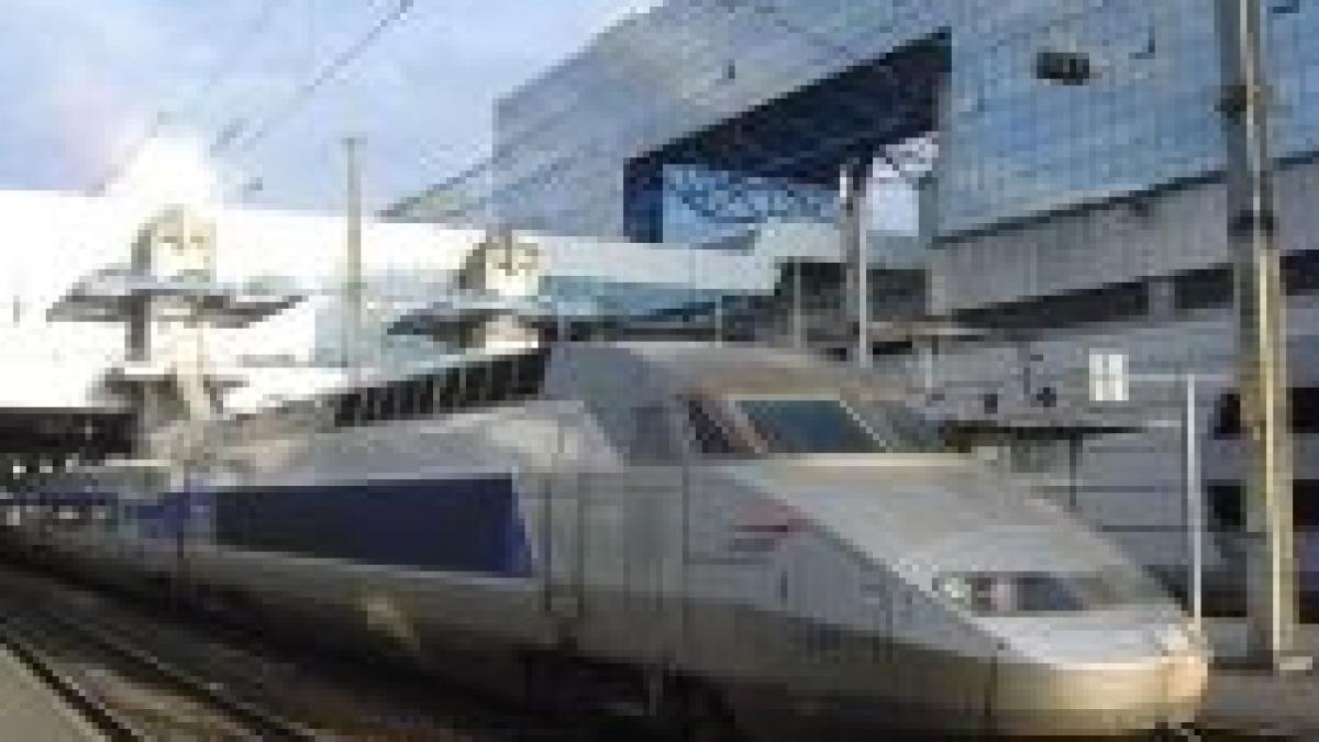 Miniştrii de externe ai UE îşi consolidează unitatea în faţa Rusiei la bordul unui TGV