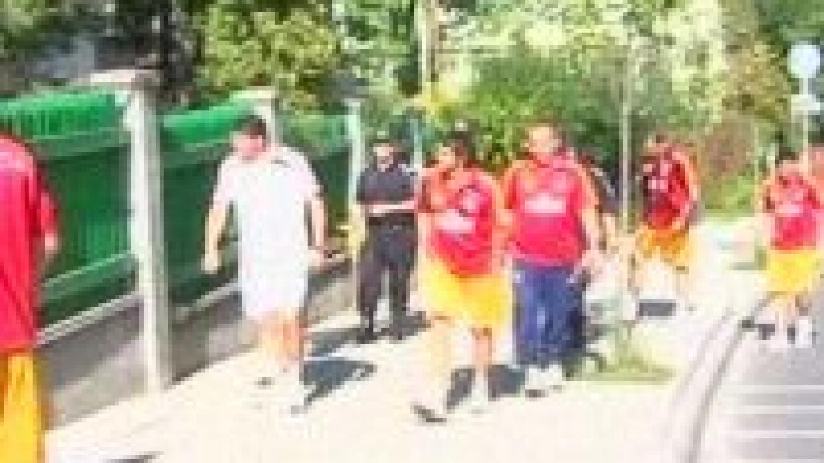 Lobonţ şi Tamaş, către jurnalişti: Şoarecilor, duceţi-vă la coteţ